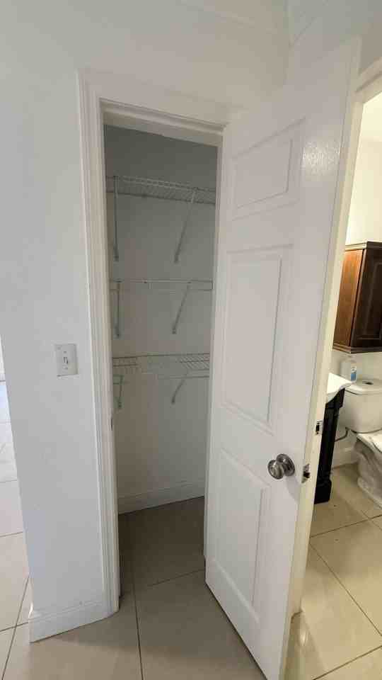 103 Sw 3rd Ave - Photo 7 of 9