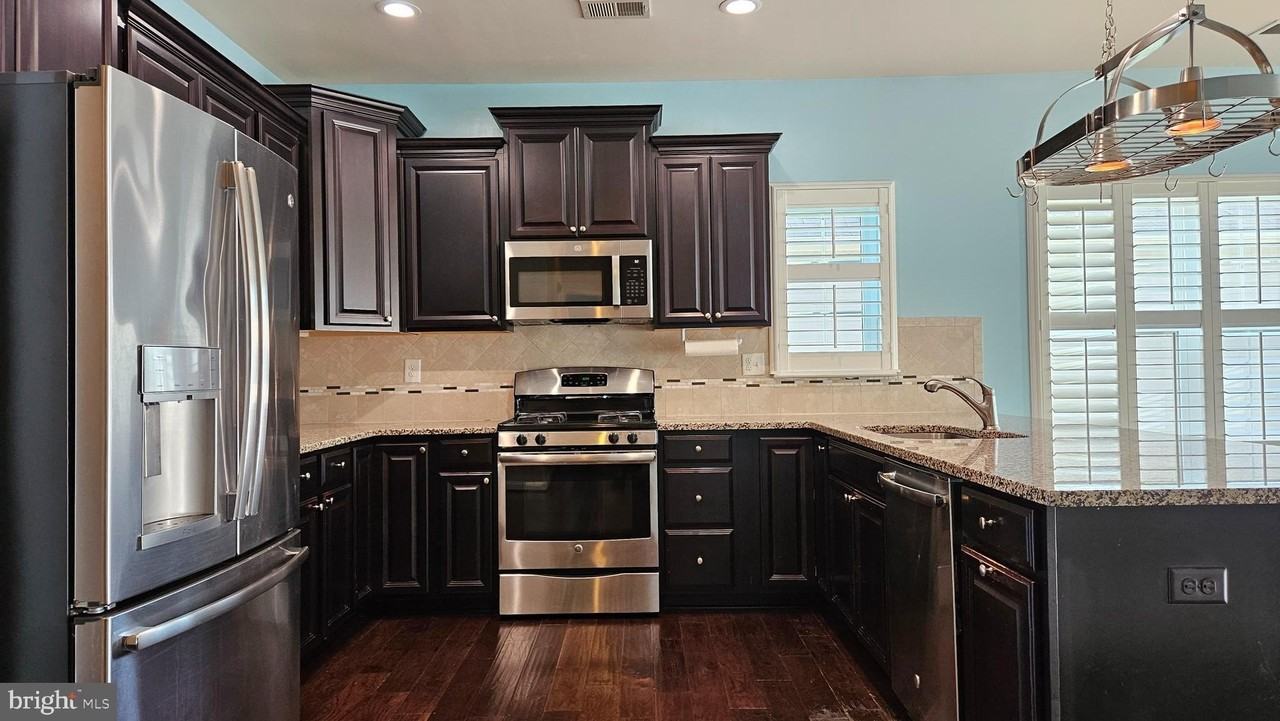 11257 Yellowstone Court - Photo 7 of 40