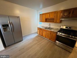 featured image of 258 S Cecil St