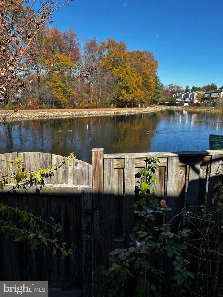 8305 Pondside Ter - Photo 2 of 16