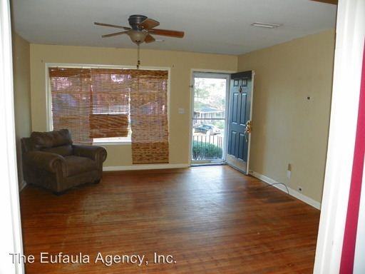 415 Cherry St - Photo 3 of 9