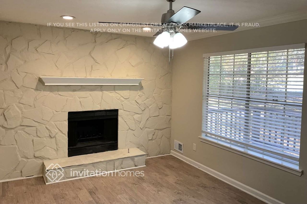 125 Stagecoach Trail - Photo 3 of 19