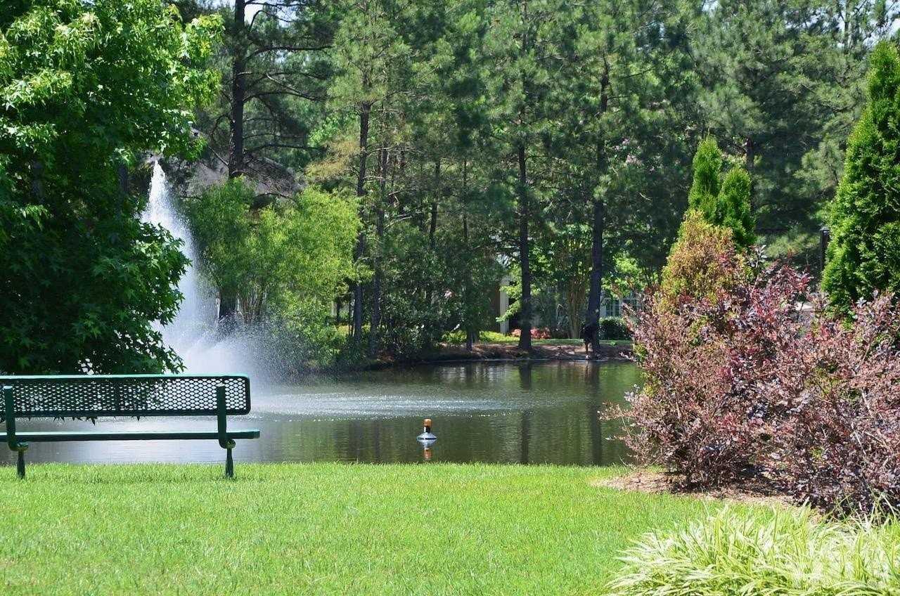 1045 Philpott Dr - Photo 4 of 49