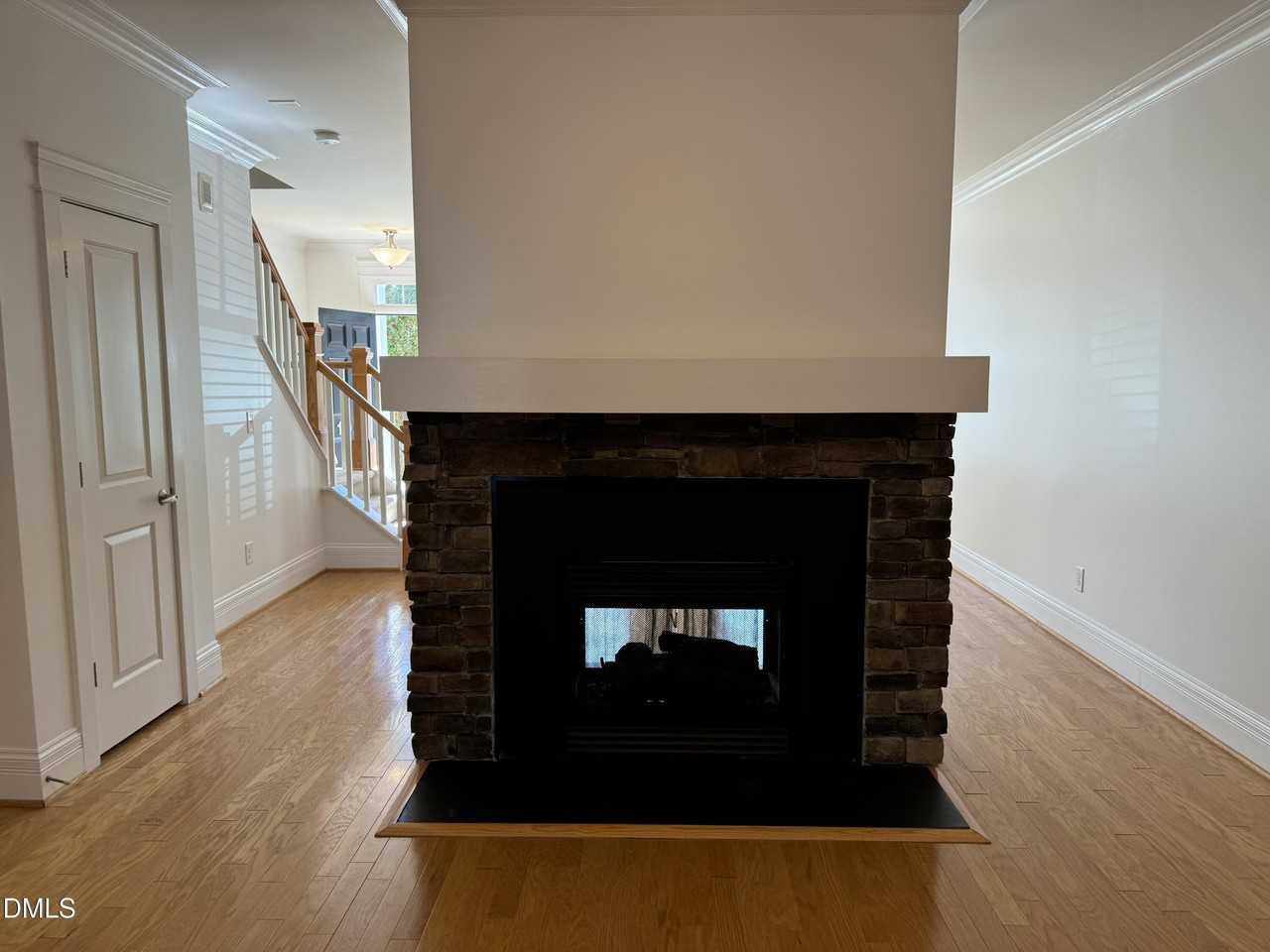 1045 Philpott Dr - Photo 5 of 49