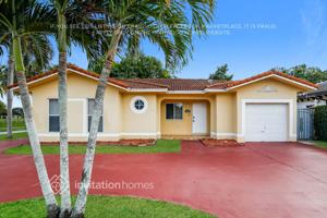 featured image of 18001 Sw 139th Path