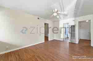 featured image of 139 W 18th St #7