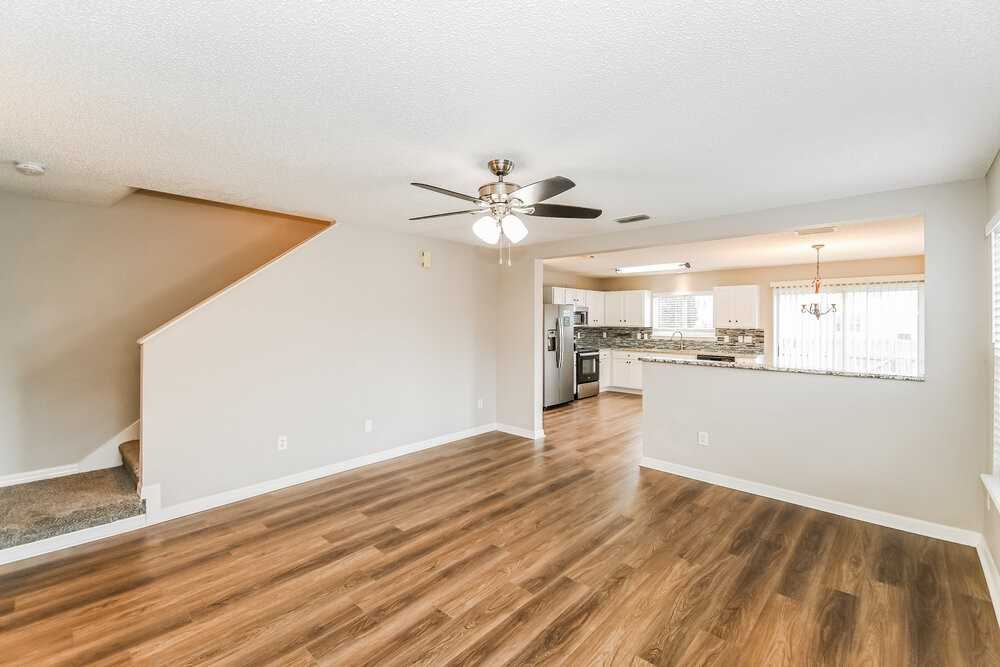 2236 Fresco Dr - Photo 5 of 17