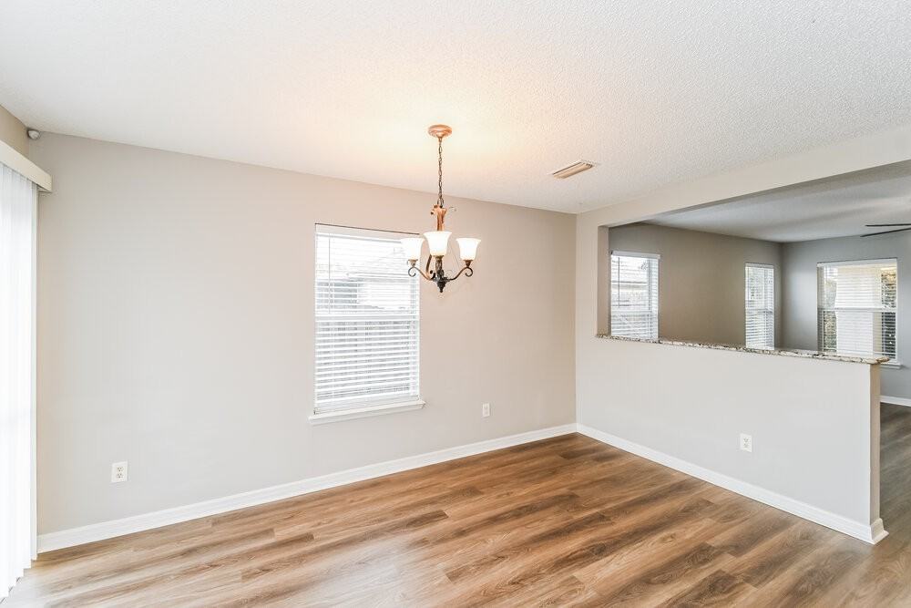 2236 Fresco Dr - Photo 7 of 17