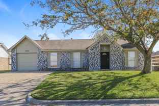 1954 Carrington Dr - Photo 1 of 1