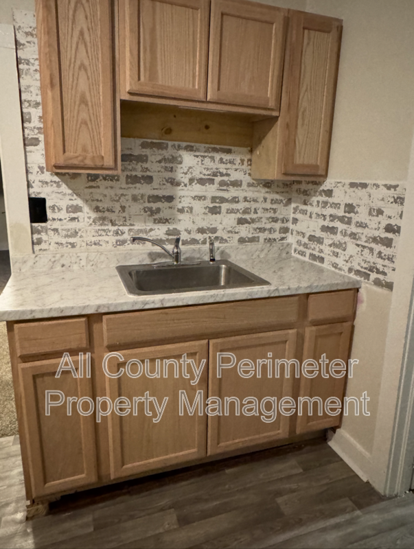 2169 Neal Ave - Photo 3 of 8