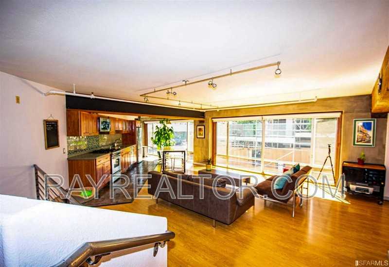 18 Lansing Street #101