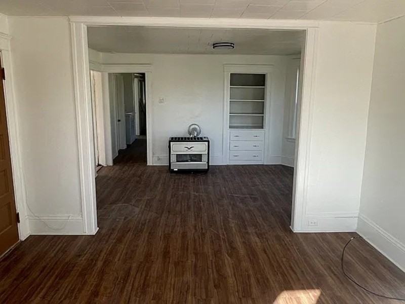119 Hamilton St - Photo 3 of 12