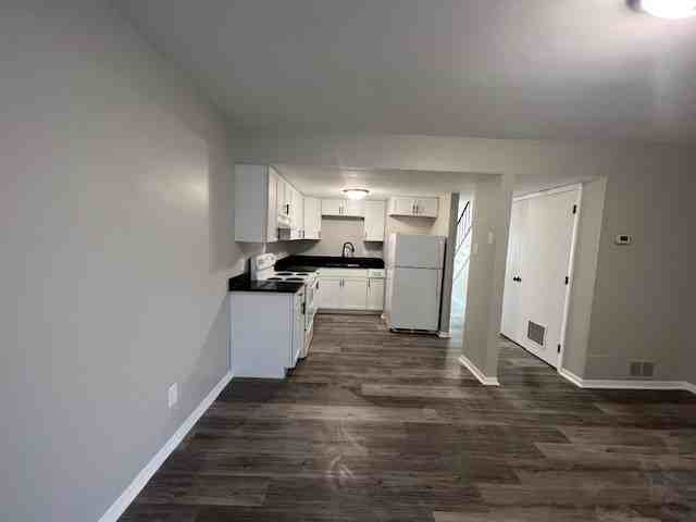 1624 West Morgan Avenue - Photo 3 of 33