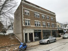 featured image of 2927 S Delaware Ave