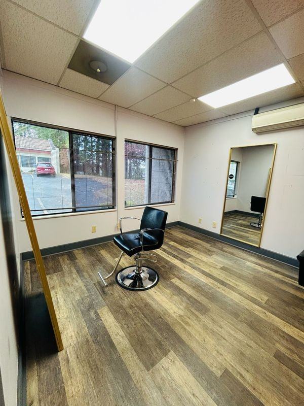 4290 Memorial Dr ##A - Photo 4 of 12