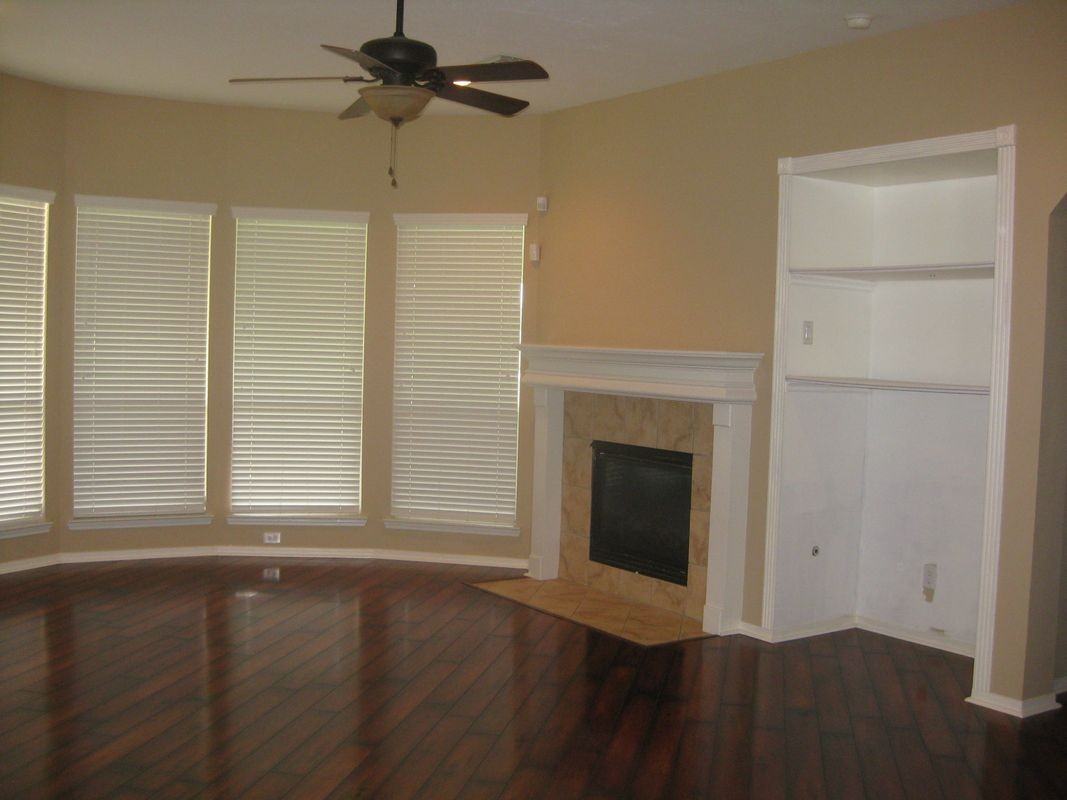 10430 Lyndon Meadows Dr - Photo 2 of 3