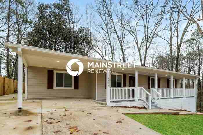 3539 Meadowview Drive - Photo 2 of 14