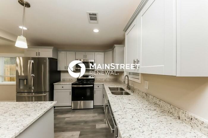 3539 Meadowview Drive - Photo 5 of 14