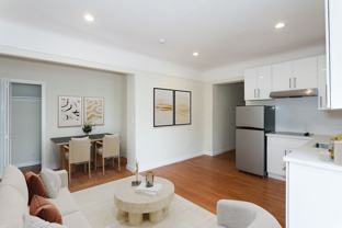 50 Laguna - Photo 1 of 1