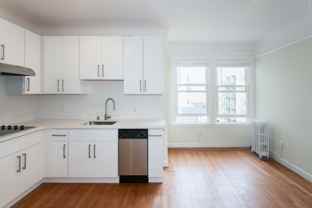 50 Laguna - Photo 1 of 1