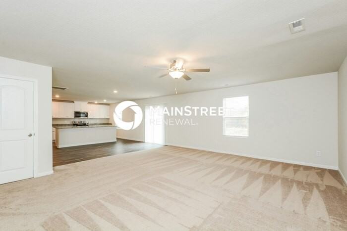 497 Turning Lake Dr - Photo 2 of 16