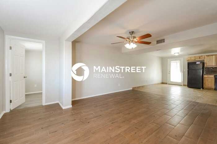 4870 S Rosette Pl - Photo 2 of 16