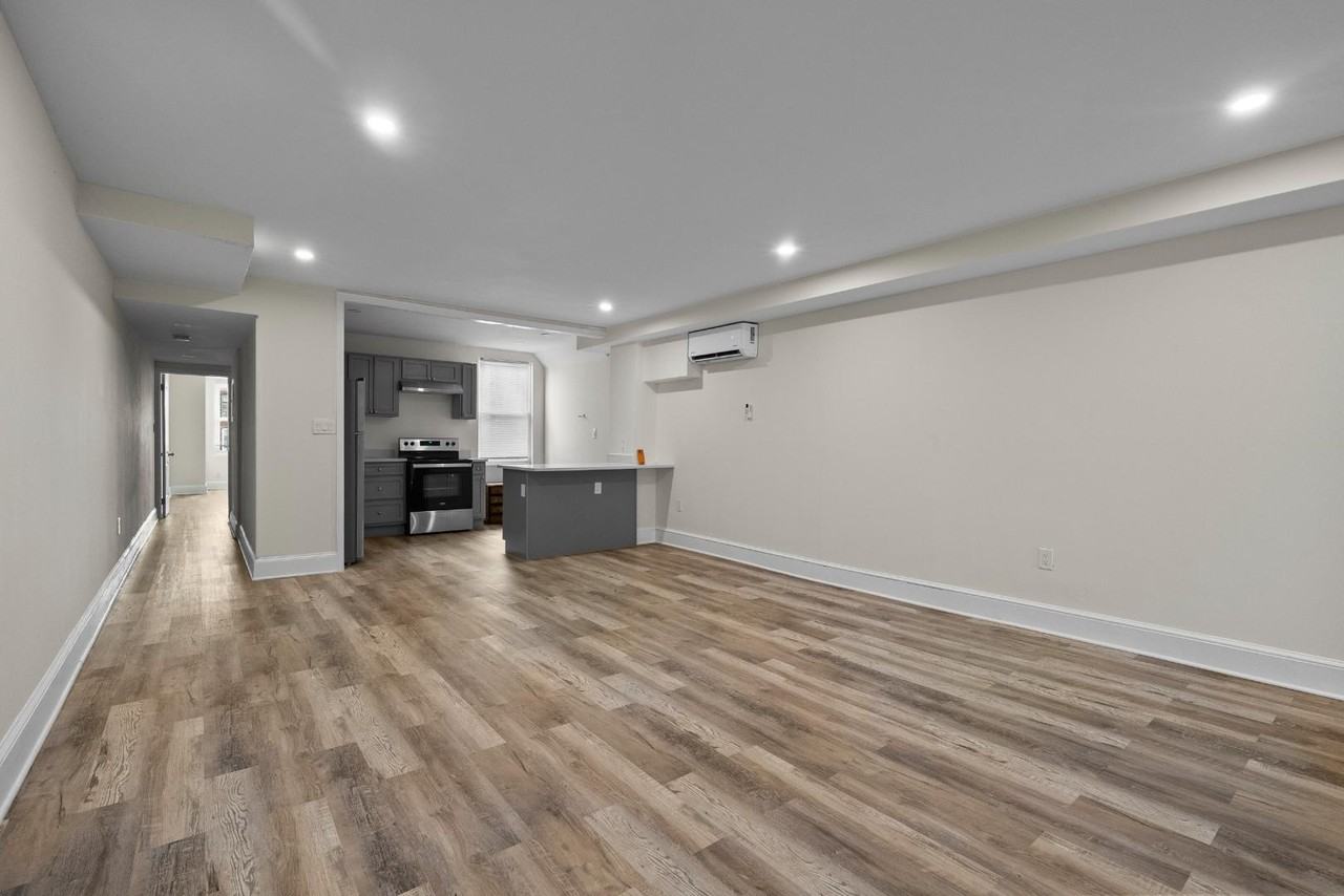 2539 St. Paul Street - Photo 5 of 40