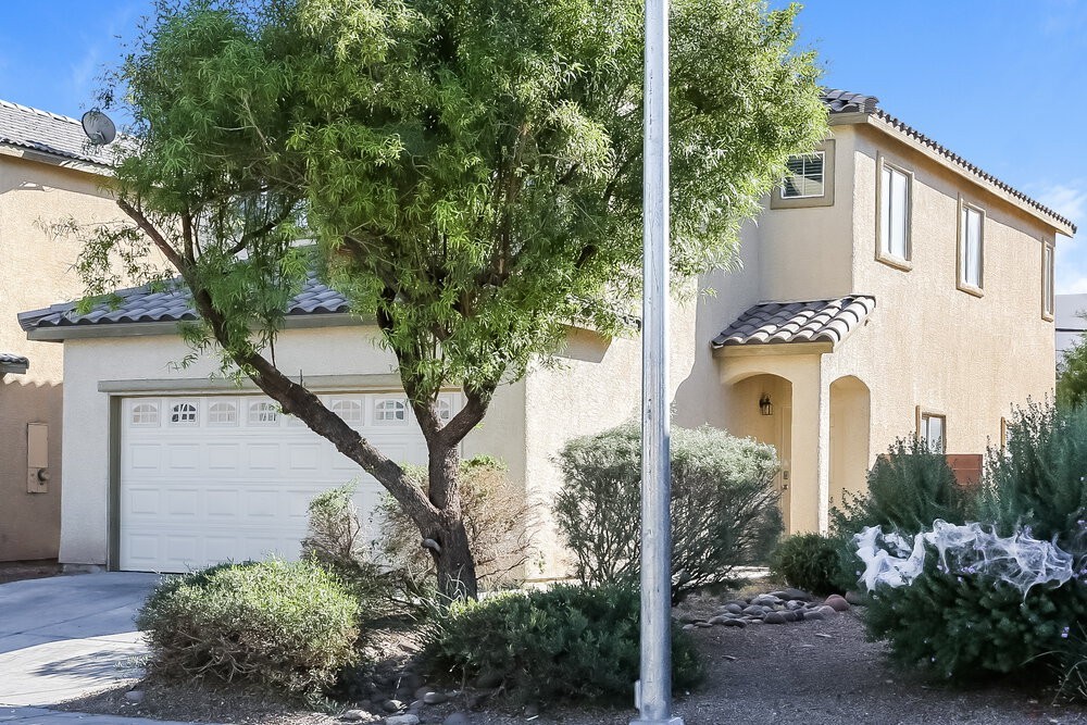 37 Rosa Rosales Ct - Photo 4 of 17