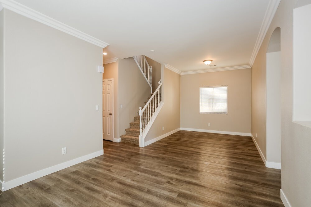 37 Rosa Rosales Ct - Photo 7 of 17