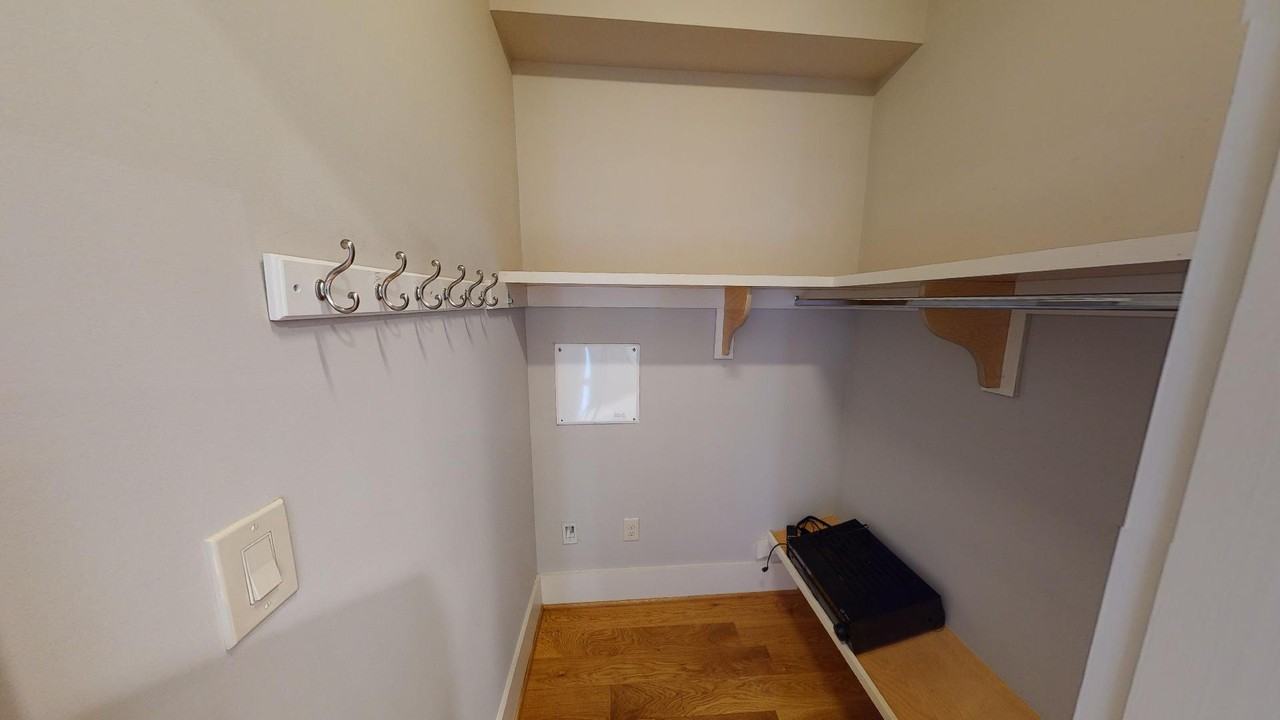 2825 Sherman Ave Nw #1 - Photo 7 of 17