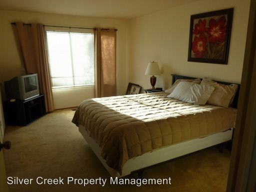 47695 Hoyt St - Photo 3 of 6