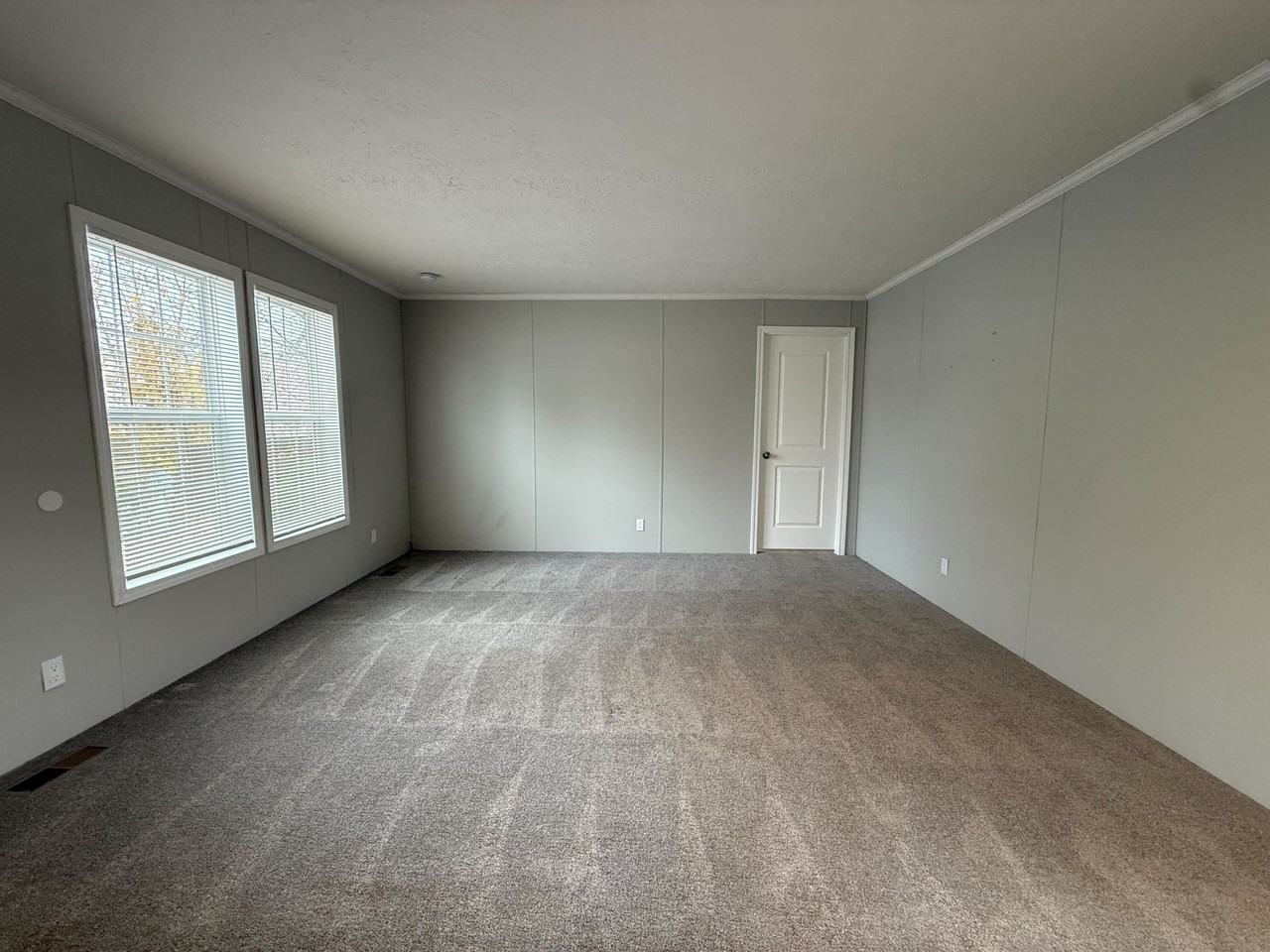 11714 Cascade Cir #181 - Photo 2 of 29