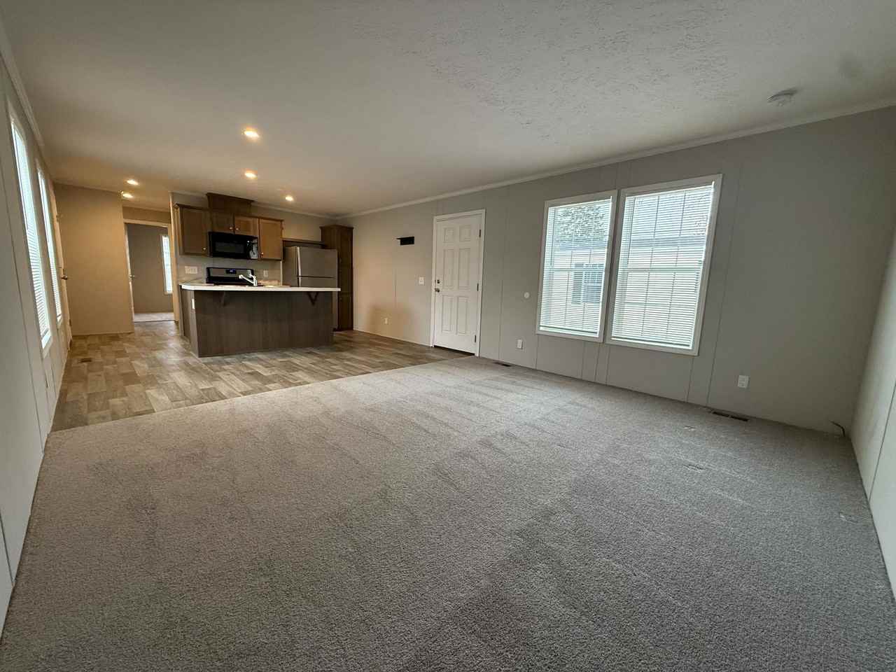 11714 Cascade Cir #181 - Photo 3 of 29