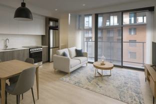 1700 Boulevard Angrignon #402 - Photo 1 of 1