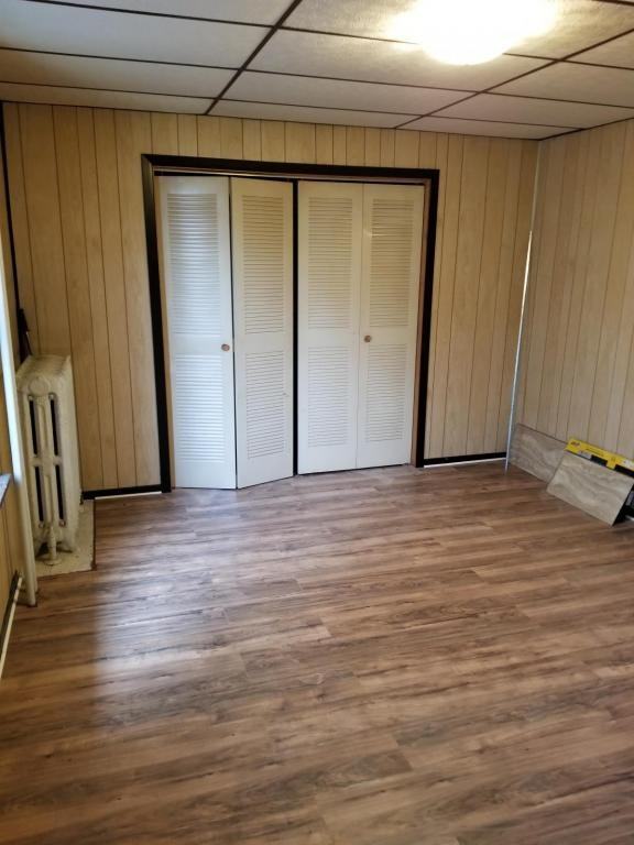 751 Bloom St - Photo 3 of 9