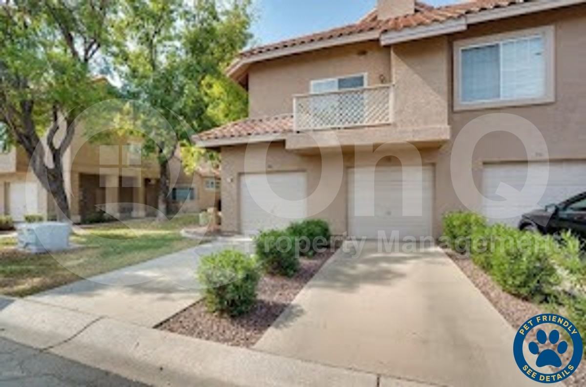 1633 East Lakeside Drive #52