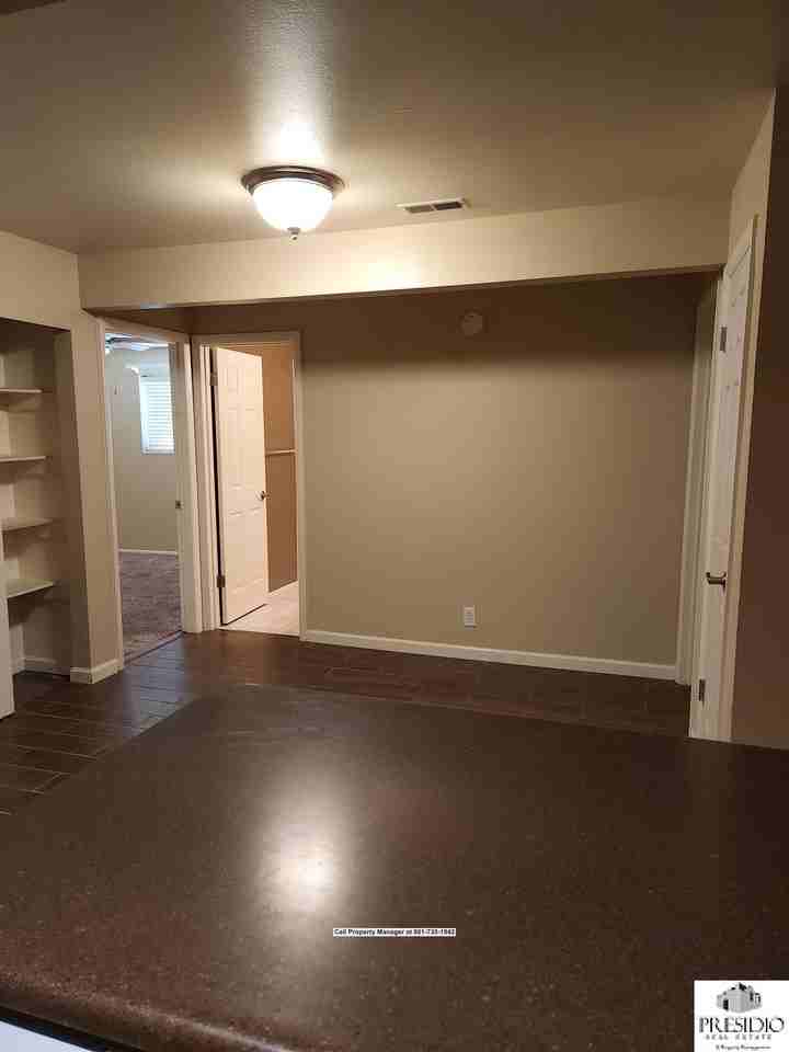 223 E Hill Ave #2 - Photo 3 of 33