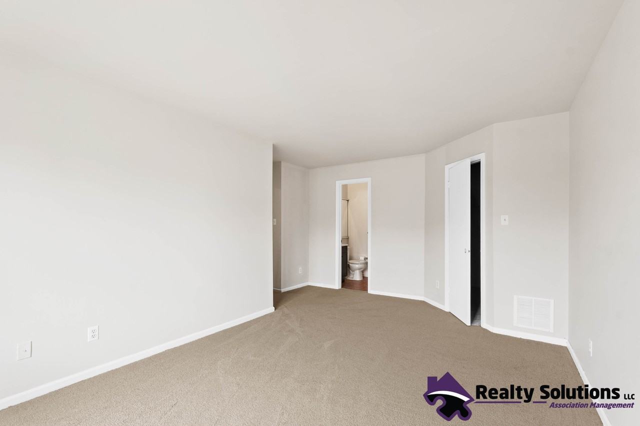 454 Atlanta Ct #1 - Photo 6 of 18