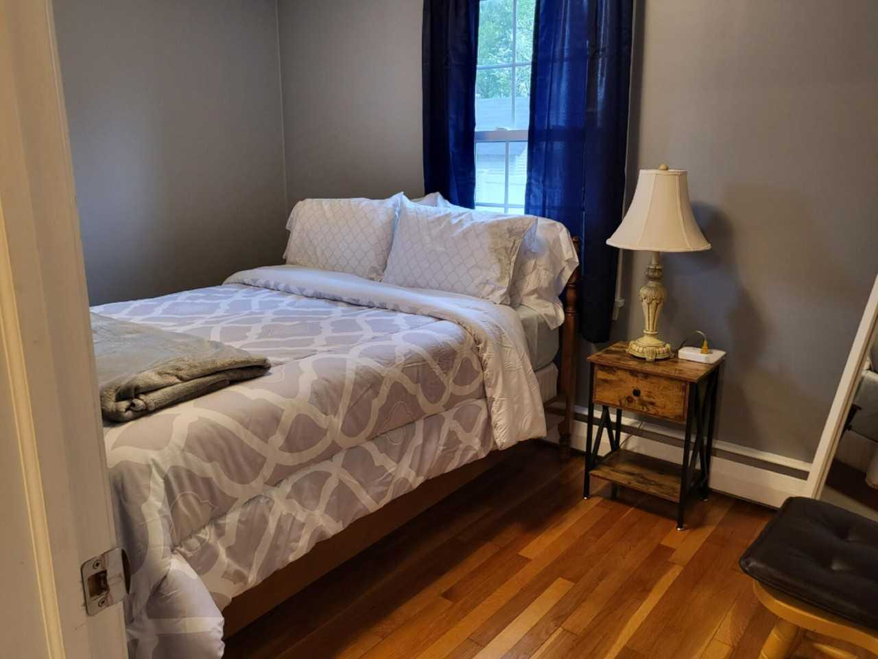 12 Fairfax St - Photo 7 of 19