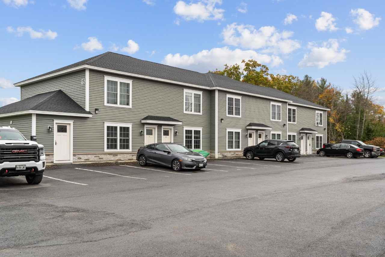 Pembroke Dr - Photo 2 of 14