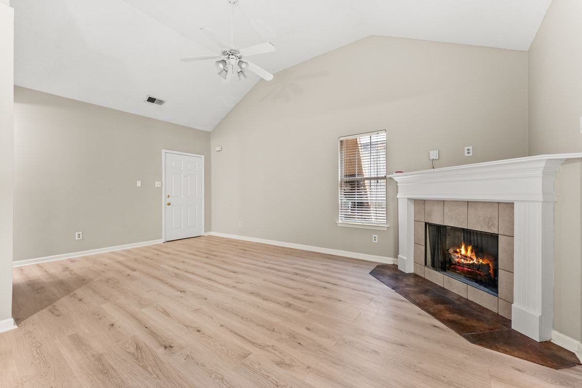 7016 Estacada Way S - Photo 5 of 24