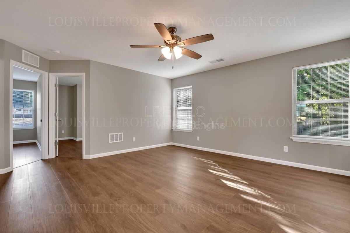 120 Family Trl - Photo 2 of 10