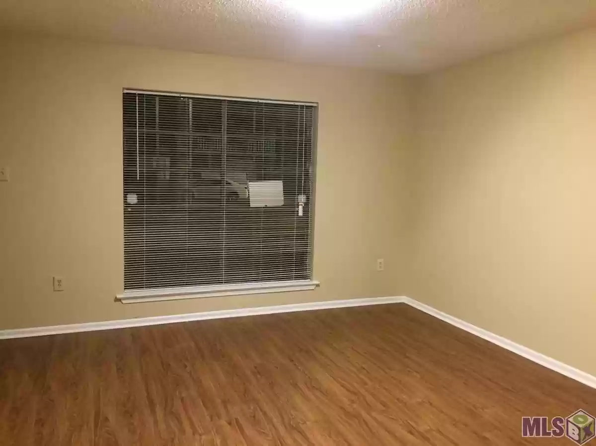 1709 Cedar Lake Dr #C - Photo 5 of 5