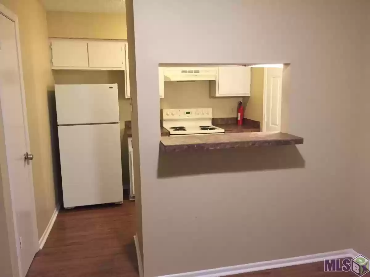 1709 Cedar Lake Dr #C - Photo 4 of 5