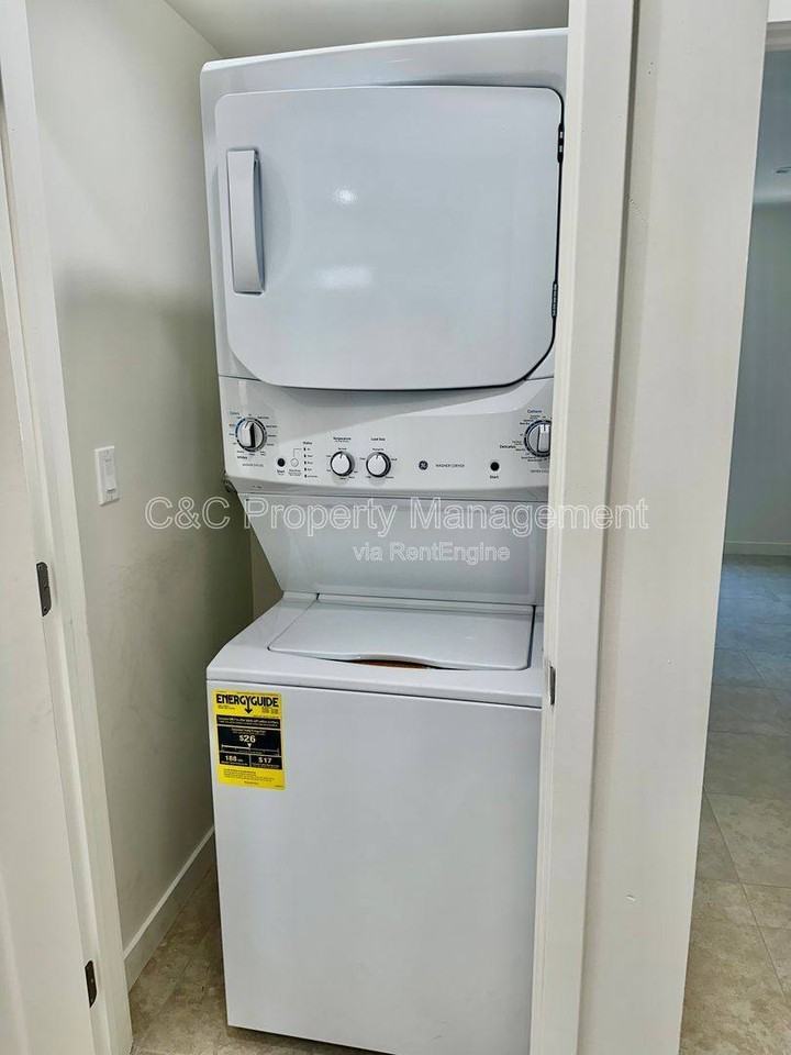 18110 Gault Street - Photo 2 of 10