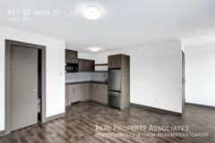 817 Ne 64th St #13 - Photo 1 of 1