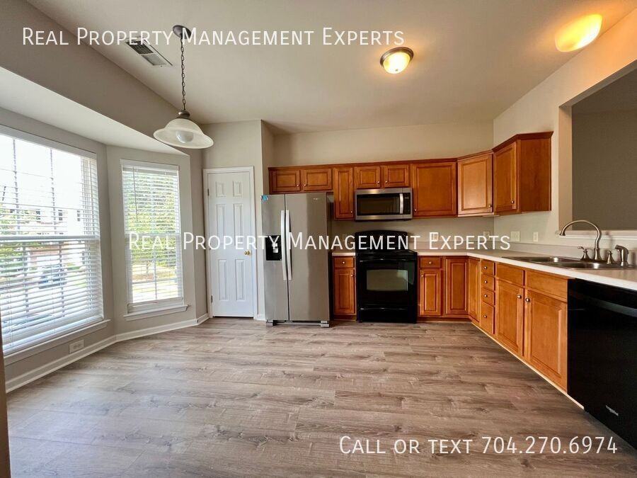 10340 Garrett Grigg Road - Photo 2 of 16