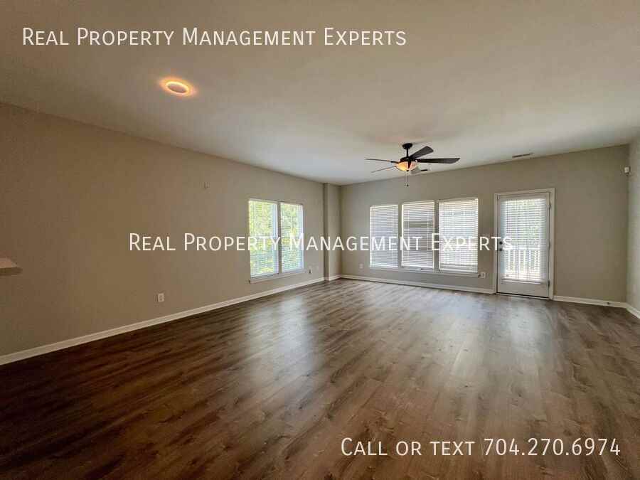 10340 Garrett Grigg Road - Photo 4 of 16