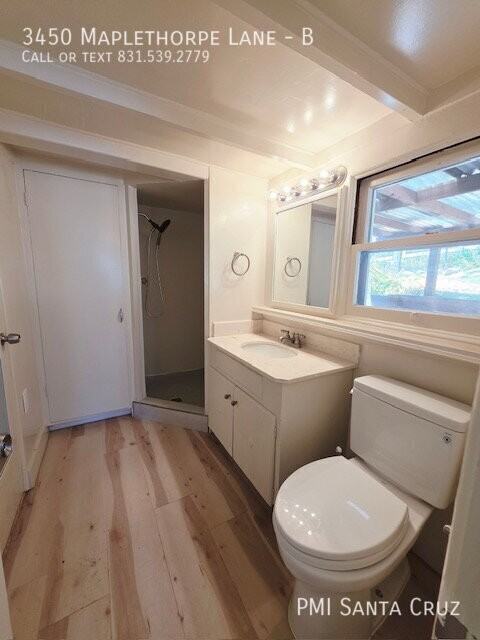 3450 Maplethorpe Ln #B - Photo 5 of 7