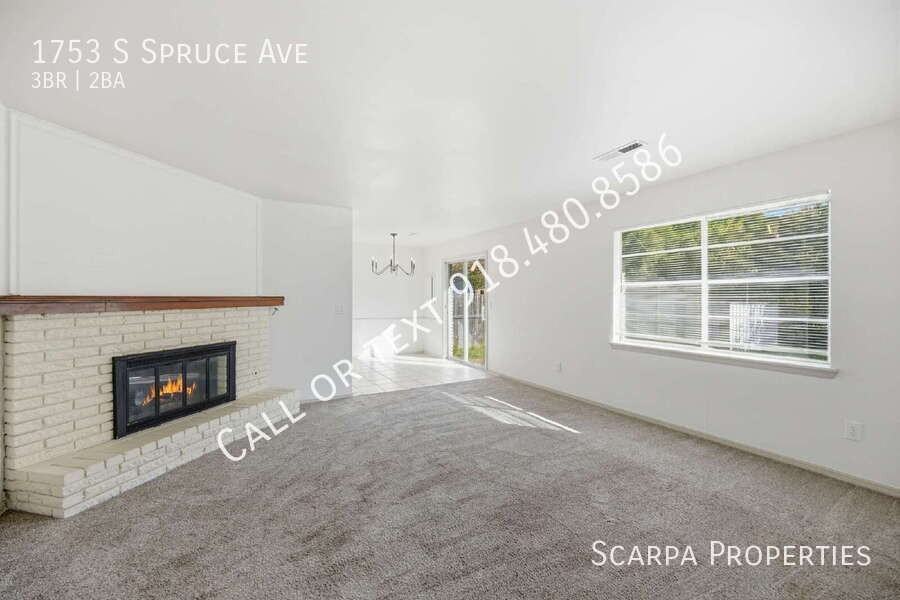 1753 S Spruce Ave - Photo 2 of 18